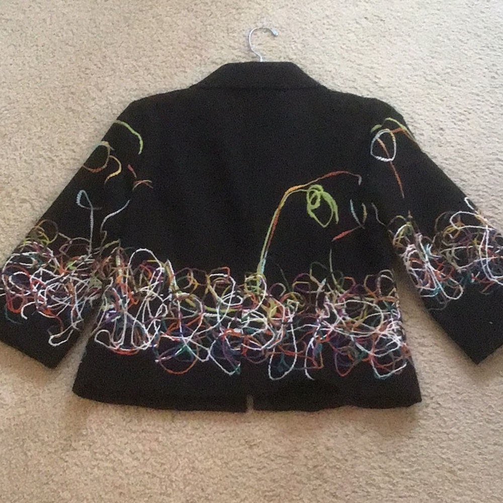 Ladies jacket - Picture 4 of 5